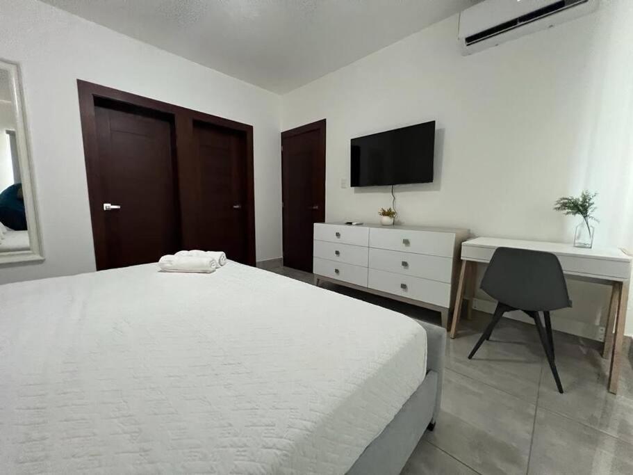 Suites Room Soha II Сантяго де лос Кабайерос Екстериор снимка