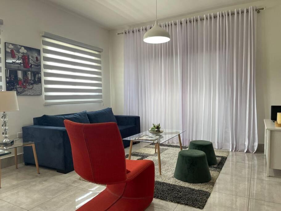 Suites Room Soha II Сантяго де лос Кабайерос Екстериор снимка